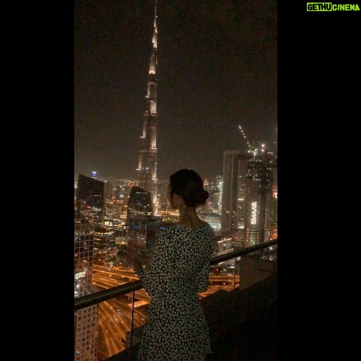 Amine Gülşe Instagram - 💙🙏🏼 Shangri-La Dubai