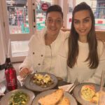Amine Gülşe Instagram – Lovely day together with my love ❤️ went to @39stepscoffeehaus were the food🍽 & the coffee ☕️ was delicious 👍🏼 39 Steps Coffee