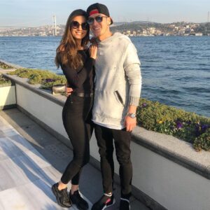 Amine Gülşe Instagram - Aşkim♥️ Four Seasons Hotel Istanbul at the Bosphorus
