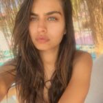 Amine Gülşe Instagram – Bitmeyen tatiilll🙈❤