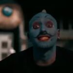 Amir Jafari Instagram - پیش فروش«عروس مردگان» آغاز شد . با استقبال فراوان مخاطبان از «عروس مردگان» این نمایش در روزهای ۱۸،۱۹ و ۲۰ خرداد در #هتل_اسپیناس_پالاس بر روی صحنه می‌رود. www.tik8.com ⁦☎️⁩۰۹۲۲۰۱۲۸۰۲۹ کارگردان:#امیدرضا_سپهری تهیه‌کننده:#مریم نراقی سرمایه‌گذار:#محمد_معتمد. ‌‎#میلاد_کی‌مرام: ویٖکتور ‌‎#نازنین_بیاتی: اِمیٖلی ‌‎#شقایق_دهقان: مَدْلین #مهران_احمدی: الدر گوتِنیک ‌‎#مهران_امام_بخش: فینیس اِوِرگِلت ‌‎#ناصر_عاشوری: ویلیام وَندورت #علی_عامل_هاشمی: میهیو #محمد_لهراسبی: پاستور گالز وِلز ‌‎#فرناز_توللی: نِل وَندورت #سارا_توکلی: کِرم ‌‎و . ‌‎#امیر جعفری: لٌرد باركيس . ‌‎با حضور . ‌‎#نیکی_كریمی: ویٰکْتوریا . @maryamnaraghy @omiddarkharreza ساخت تیزر: میلاد وصال . جهت پیگیری اخبار نمایش عروس مردگان به صفحه رسمی این نمایش مراجعه کنید. @arousemordegan #عروس_مردگان #مرده_ها_به_تهران_رسیدند # #تئاتر #هنر #نمایش #تیاتر #تئاتر_خوب_ببینیم #فرهنگ #اجرا #صحنه #نمایش_موزیکال #مربع_۱۱ #مربع۱۱