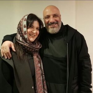 Amir Jafari Instagram - یار همیشگی و عشق دیرینم سهم من از خوشبختی داشتن توست ...
ستاره هنرمند زندگی من  حمایت و رفاقت همیشگی و بی پایانت  طلوع و جوشش لحظه هایم است 
همسر ،عشق و "تمام من"
"ربع قرن"در کنار هم بودنمان مبارک  درخشش در همه نقش های زندگی سهم همواره ات که لایق ترینی ....
