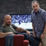 Amir Jafari Instagram - فیلمبرداری «زیر نظر» به پایان رسید . فیلمبرداری فیلم سینمایی «زیر نظر» به کارگردانی مجید صالحی و تهیه کنندگی محمد شایسته و رامبد جوان که از اواسط مردادماه در تهران آغاز شده بود اواخر هفته گذشته به پایان رسید . مراحل فنی فیلم «زیر نظر» به تازگی آغاز شده تا کمدی مجید صالحی برای اکران در نوروز ۹۸ آماده شود . رضا عطاران، امیر جعفری، مهران احمدی، سروش جمشیدی، علی استادی، امیر نوری، سیاوش مفیدی، علی صالحی، سامیه لک، مصطفی راد، عباس جمشیدی و آزاده صمدی بازیگران «زیر نظر» هستند . عوامل فیلم عبارتند از: کارگردان: مجید صالحی | نویسنده: ابوالفضل کاهانی | مدیر فیلمبرداری: اشکان اشکانی | تدوین: سیامک مهماندوست | طراح صحنه: داریوش پیرو | طراح لباس: زهره رحمانی | طراح گریم: عظیم فراین | صدابردار: فرشید احمدی | عکاس: احمدرضا شجاعی | تهیه کنندگان: محمد شایسته، رامبد جوان