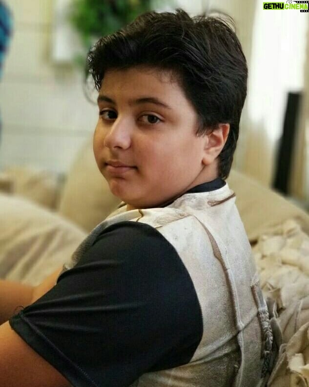Amir Jafari Instagram - سلطان منی سلطان منی وندر دل و جان ایمان منی یک جان چه بود صد جان منی هم شاه منی هم ماه منی هم لعل منی هم کان منی ... تولدت مبارک پسرم