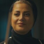 Amir Jafari Instagram – .
#یاغی آمد
.
یاغی عشقم من، یاغی زندگی‌ام من…
.
قسمت اول #سریال_یاغی به کارگردانی محمد کارت و تهیه کنندگی سید مازیار هاشمی در #فیلیمو منتشر شد.
.
همزمان با پخش قسمت اول این سریال از آنونس رسمی آن که توسط حمید نجفی راد طراحی و ساخته شده است رونمایی شد.
.
سریال یاغی هر پنج شنبه به‌صورت اختصاصی از فیلیمو پخش خواهد شد.
.
در این سریال بازیگرانی چون: پارسا پیروزفر، علی شادمان، طناز طباطبایی، امیر جعفری، نیکی کریمی، فرهاد اصلانی، آبان عسکری، مهدی حسینی‌نیا، مه‌لقا باقری، عباس جمشیدی‌فر، جواد خواجوی،  ناهید مسلمی، امیرضا دلاوری، بهرام ابراهیمی، نادر شهسواری، هادی دیباجی، (با معرفی) الیکا ناصری، محمد صابری، توفیق حیدری، سامان مهکویه، افشین حسن‌لو، حسن همتی، شهاب کرلو، محمد مطهری‌پور، سعید شریف، عباس ایمانی، پگاه سعیدی، لادن ژاو‌ه‌وند‌، هوشنگ قوانلو، مائده تقوایی، مهرداد خانی، نیلوفر شهفری و … به ایفای نقش پرداخته‌اند.
.
فیلمنامه سریال یاغی را پدرام‌ پورامیری، حسین دوماری و محمد کارت با نگاهی به رمان «سالتو» به نگارش درآورده‌اند.
.
از دیگر عوامل اصلی این سریال می‌توان به مدیرفیلمبرداری: سامان لطفیان، تدوین: اسماعیل علیزاده، طراح صحنه: حجت اشتری، طراح لباس: محمد کارت، مدیرصدابرداری: سعید زند، مدیرتولید: مسعود زمانی، جانشین مدیرتولید: میلاد مولازاده، موسیقی: بامداد افشار، طراحی و ترکیب صدا: آرش قاسمی، طراح گریم: محسن دارسنج، دستیار اول کارگردان: ایمان توکلی، مدیربرنامه‌ریزی: وحید کاشی، منشی صحنه: ماریا میرنژاد، طراح جلوه‌های ویژه رایانه‌ای: امین پهلوان‌زاده، دستیار اول فیلمبردار: هومن خلیلی، طراح‌جلوه‌های ویژه میدانی: آرش آقابیگ، عکاس: مجید طالبی، طراح لوگو: محمد روح‌الامین، طراح تیتراژ: حامد بارئی طبری، مدیر تدارکات: سید رسول حاتمی، استوری بورد: پوریا هادی‌زاده، اتالوناژ: استودیو روشنا، ساخت مستند پشت‌صحنه: جواد رزاقی‌زاده و پشتیبانی فنی: حمید لدنی اشاره کرد.
.
@filimocom
@yaghii_series