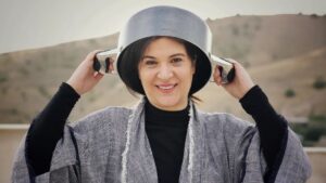 Amir Jafari Instagram - زندگی کنار تو یعنی هر روز بهتر شدن ...ازت مهربونی یاد گرفتن ، صبور بودن و پشتکار داشتن ...
با تو خوشبخت ترینم زادروزت شاد، نیمه من
📷:@ahmadreza_shojaei