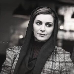 Amir Jafari Instagram - ناباورانه در بهت خبر های متاثر کننده هستیم درگذشت  ماه چهره خلیلی عزیز را تسلیت میگوییم و از  خداوند برای خانواده و تمام دوست دارانش صبر و تسلی ارزومندیم ...
روحشان قرین رحمت الهی
ریما رامین فر_امیر جعفری