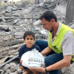 Amir Khan Instagram - Today food distribution in Gaza. Thank you for all your support. The reason why I have posted photos is to show you where your donations are going and to encourage you. There innocent children still need OUR help. To donate pls send to - Amir Khan Foundation / RBS Acc number 15997080 Sort code 16-00-06