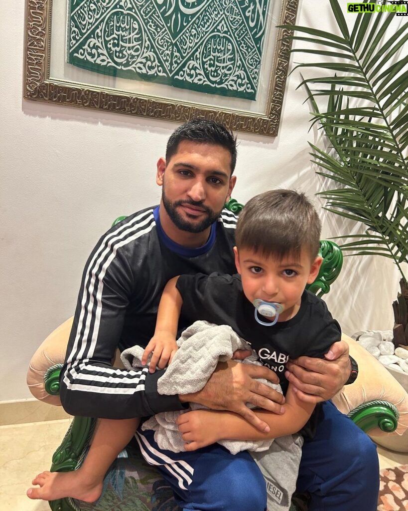 Amir Khan Instagram - Bonding with my boy 👊🏼