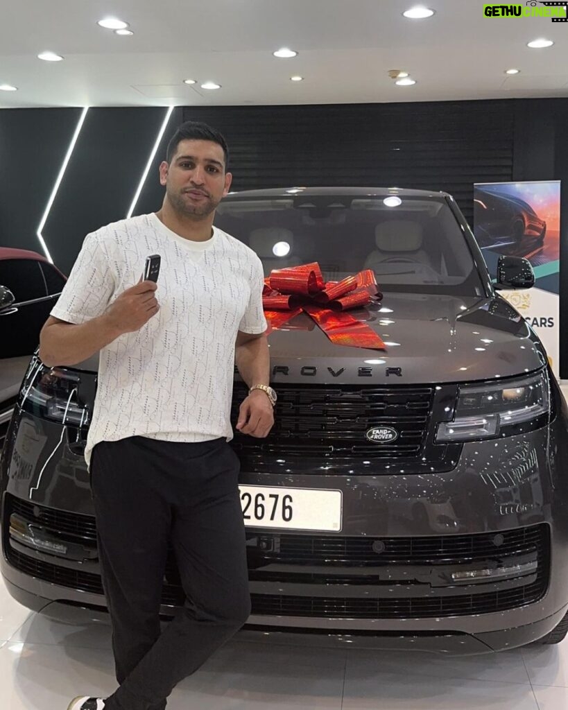 Amir Khan Instagram - Congratulations to me. Picked up the new Range Rover for myself. #P530 First Edition Autobiography, beautiful car. 👌🏼 Dubai, United Arab Emirates