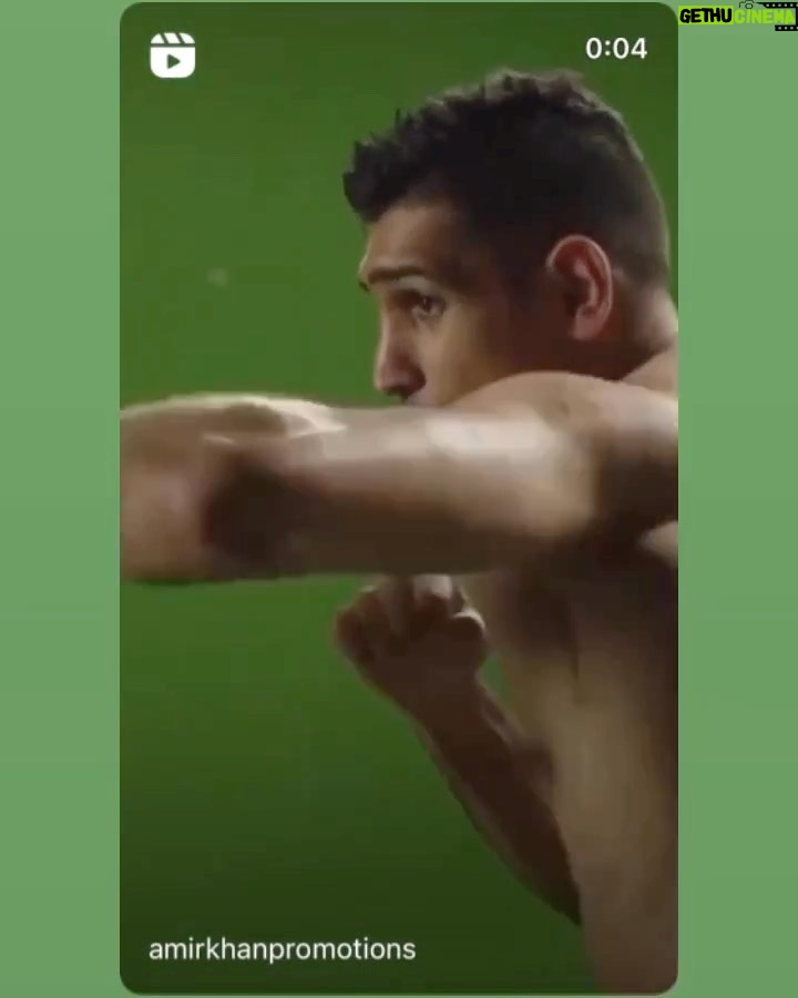 Amir Khan Instagram - You think its gonna be the last time i throw punches ? 🤔 Over a year out of the game, getting the itch. Before you say it’s not for a 💰, we miss training camp, getting in shape and fighting. It’s all we know.