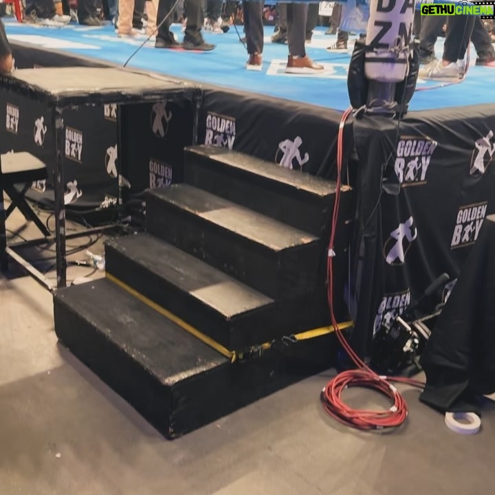 Amir Khan Instagram - Amazing trip to Phoenix Arizona to boxing 🥊 Great event and Thank you for the love from fans #TeamKhan #Boxing Where should my next stop be? Phoenix, Arizona