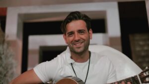 Amirhossein Arman Instagram - برای عزیزانی که کاملشو میخواستن😃 اوقاتتون شاد