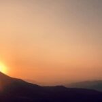 Amirhossein Arman Instagram – دیوان شمس غزل شماره ۴
با صدای استاد شجریان از آلبوم دود عود(یکی از بهترین آلبوم های ایشون به انتخاب من)
ویدئو : غروب امروز در آتشگاه کرج