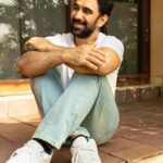 Amit Sadh Instagram – Back to basics !!!!!
.
.
 📸 @nikhilshenoyphoto
  @taalib_hussain_ 
  @ramesh4217 
.
.
#amitsadh #photoshoot #backtobasics Pune, Maharashtra
