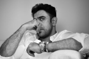 Amit Sadh Instagram - You gotta live.....with your chin up.