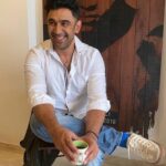 Amit Sadh Instagram - Have a great Sunday beautiful people .. And thank you for allowing me to share my life and work and giving me so much love and reason to rejoice... I will work harder to bring more smiles back to you all. I love you all! ❤️ #Repost @mensxpofficial SELF MADE #4 @theamitsadh #MensXPCover July '20