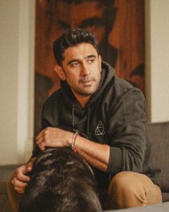 Amit Sadh Instagram - Muhammad Ali, Gladiator, and Cocoa ❤️ 📸: @clickkaari