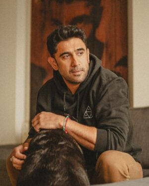 Amit Sadh Instagram - Muhammad Ali, Gladiator, and Cocoa ❤️

📸: @clickkaari