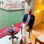 Amr Youssef Instagram - Venice treated us well 😉 #venice #venicefilmfestival Italia, Venezia