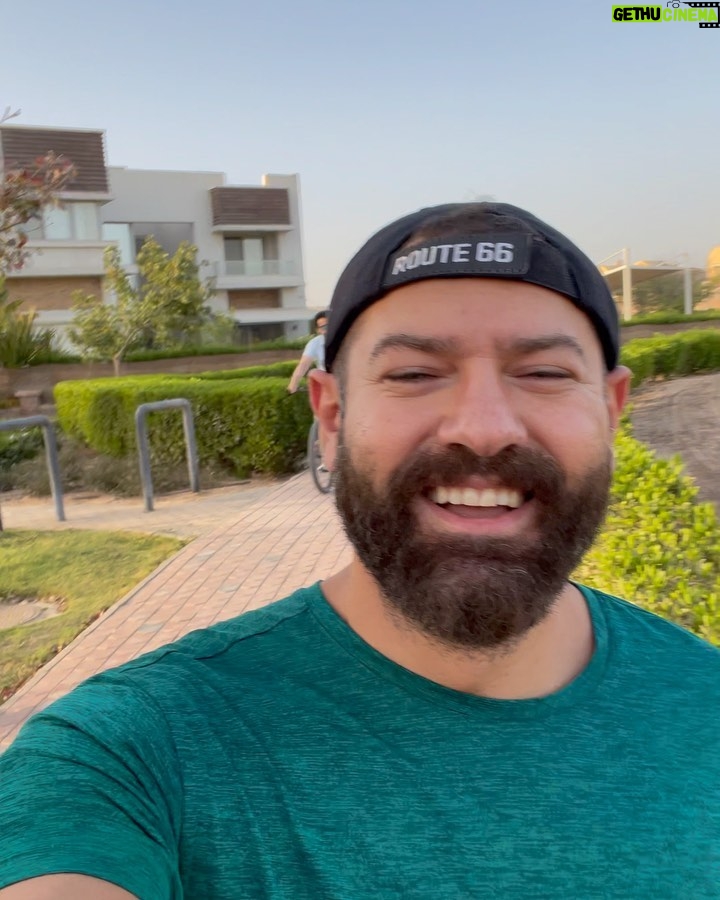 Amr Youssef - 82.6K Likes - #رمضان_كريم 💐 #احرق_صينية_البطاطس 😁