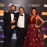 Amr Youssef Instagram – It was a pleasure attending yesterday’s opening ceremony of the 4th edition of El Gouna film festival! 

Styled By: @yasmineeissa
Suit: @orangesquarecairo 
Pin: @huwadesign