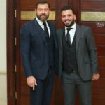 Amr Youssef Instagram – من تكريم #وشوشة عن مسلسل #طايع شكراً علي الجائزة و شكراً لكل الجمهور اللي صوت لي 🙏