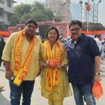 Amrapali Dubey Instagram – Ganapati Bappa Morya 🥰🙏🏻 Beautifull darshan at Shri Siddhivinayak Mandir with @ashokepandit1 sir and @prashantnishant ji 🥰🙏🏻