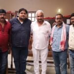 Amrapali Dubey Instagram – “Biwi Ho Toh Aisi “! #firstschedulecompleted  #mumbai  @aamrapali1101 @vikrant8235 @awdheshmishraofficial @sanjaypandeyofficial @somsrivastwa @devsingh6780 @rohitsinghmatru  @ramsujansingh @subodhseth5 @maya.yadav_offical @deepaksinha__ @_lamsabakhan @manoj_dwivedi_actor @divyanshpanday @piranisahebaa @koli_pallavi_  @mazerkhan80 @omjhamusicdirector_ @dirrajnish @maheshupadhyay261