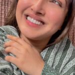 Amrapali Dubey Instagram - कुछ लोग ऐसे भी होते हैं, मुँह पे अच्छे और पलटते ही बिना सर पैर की gossip शुरू 🫣 ऐसे “दोस्तों” के रूप में दुश्मनों से सावधान रहें 👍🏻