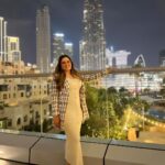 Amrapali Dubey Instagram - CCL Curtain raiser 🫶🏻 And @dineshlalyadav jis birthday celebration 🥰 @senguptajisshu @navraj_hans @isudheerbabu @vishnuinduri Dubai Mall-Burj Khalifa