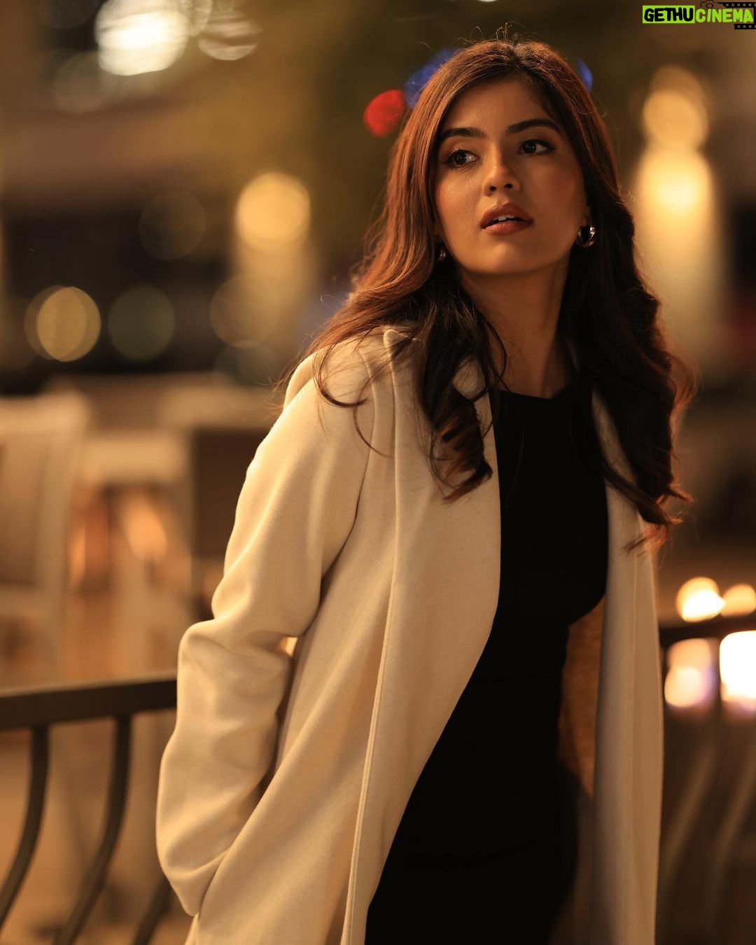 Amritha Aiyer - 289K Likes - Well wasup !!