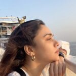 Amruta Khanvilkar Instagram - #goodbye2023 #amrutakhanvilkar