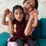 Amruta Khanvilkar Instagram – Ahilya and Aaryav had memorable bonding time with their Amu atya (attu) and Biu aaji ❤️. Lots of cozy time spent at home, playing with atya and aaji. Aaji fed them both lots of yummy food! Amu atya took us out to have authentic Kolhapuri food :) #sweetmemories #family Mumbai – मुंबई