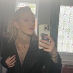 Amybeth McNulty Instagram - Bad quality photos, good quality evening🤍 London, United Kingdom