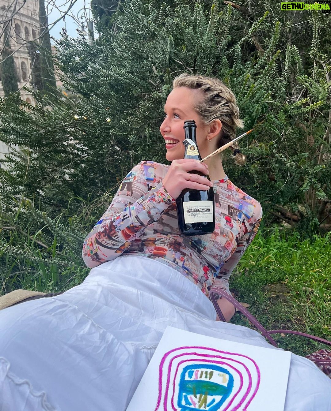 Amybeth McNulty Instagram - Miranda & I 2023 Miranda & I 2018 To more travels with you🤍 Rome, Italy