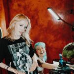 Amybeth McNulty Instagram - Tattoos, bubbles and friendship shirts. What could be better?