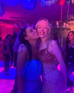 Amybeth McNulty Instagram - Happy 18th sweet girl, I love you dearly🤍
