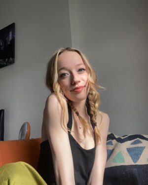 Amybeth McNulty Instagram - Brought back a bit of anne for a day.