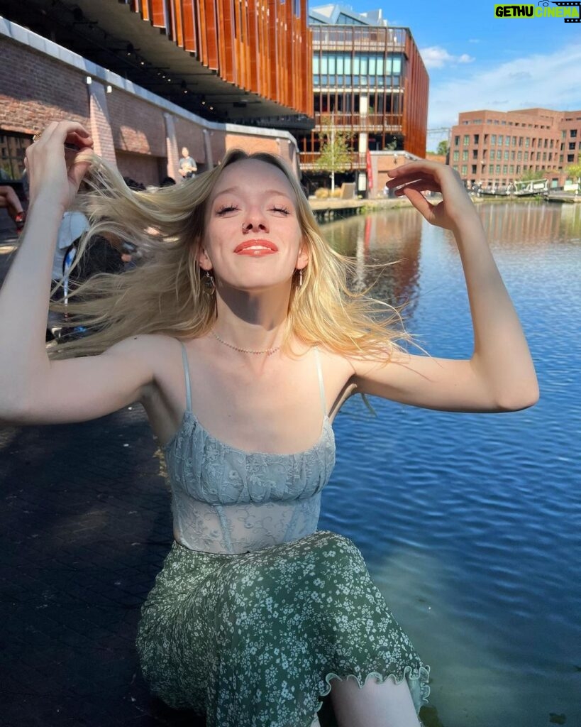 Amybeth McNulty Instagram - Another post for the virtual photo app I guess