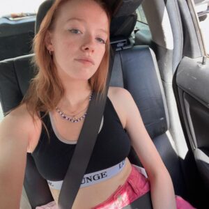 Amybeth McNulty Instagram - Redheads absolutely can wear pink💗🌸🩰