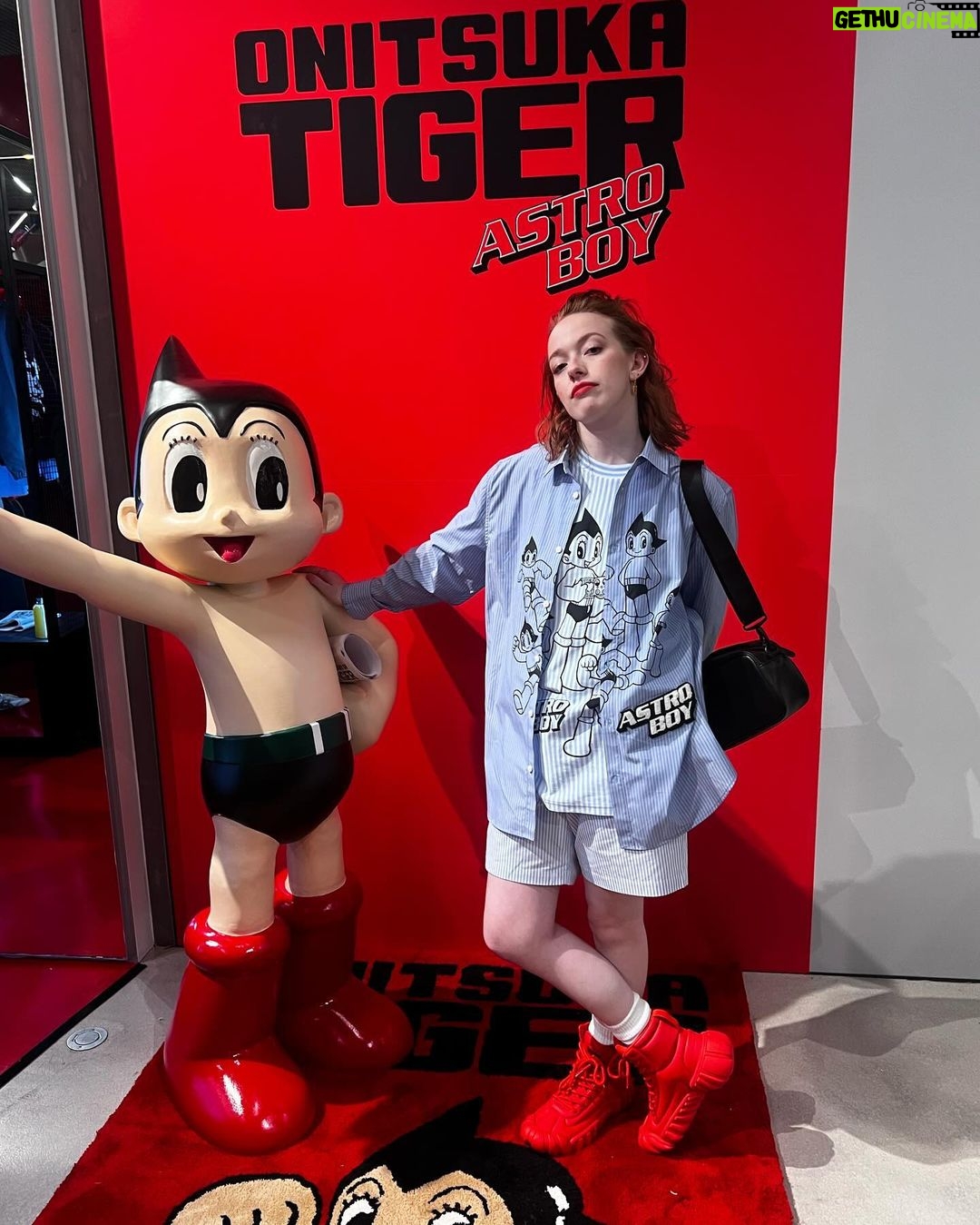 Amybeth McNulty Instagram - I had the loveliest trip to Paris thanks to @onitsukatigerofficial my loves!) and their new collection! thank you so much for a wonderful evening❤️ @Onitsukatigeruk #OnitsukaTiger75th Paris, France