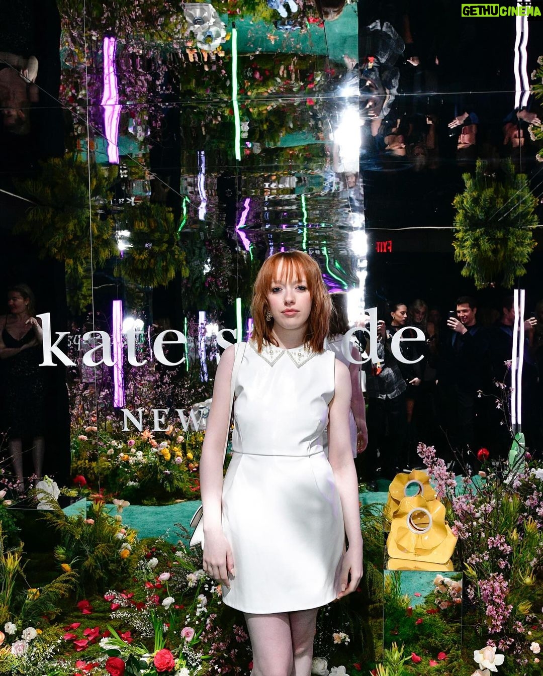 Amybeth McNulty Instagram - Oh New York, you never disappoint. I love you @katespadeny #katespadeny #katespadenypartner