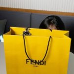 An Yu-jin Instagram - Glittery things✨🪩 @fendi #FendiGifts