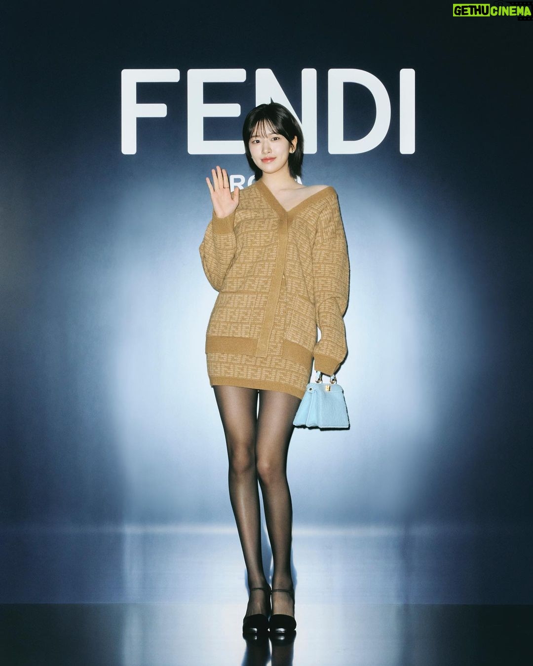 An Yu-jin Instagram - #FendiWinter #Fendi @fendi