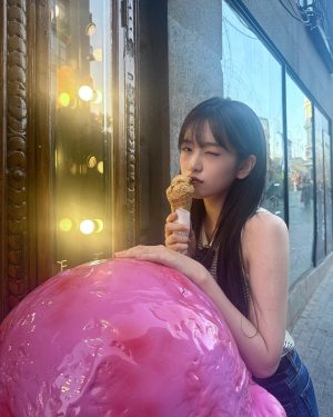 An Yu-jin Instagram - 밥진이🍴
