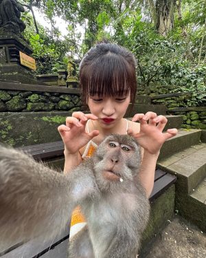 An Yu-jin Instagram - 발리에서 생긴 일