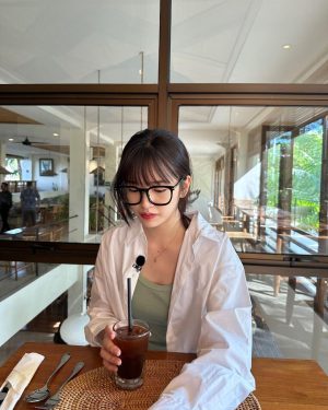 An Yu-jin Instagram - 시럽은 신중하게 뿌리는 편🥞