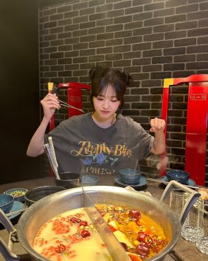 An Yu-jin Instagram - Taipei😍😍