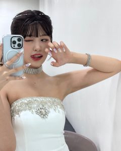 An Yu-jin Instagram - 내가 죠와하는 땋은 머리
